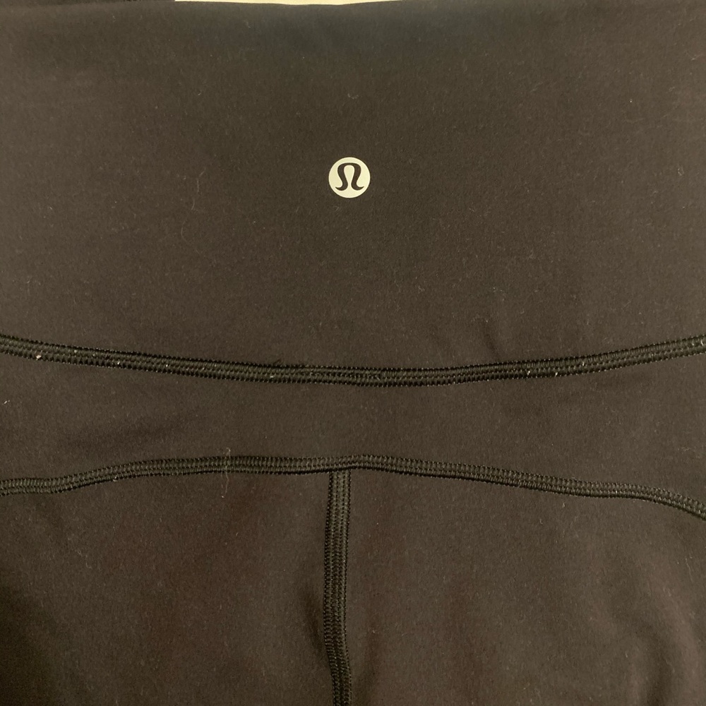 Black lululemon leggings size:2 - Picture 4 of 6